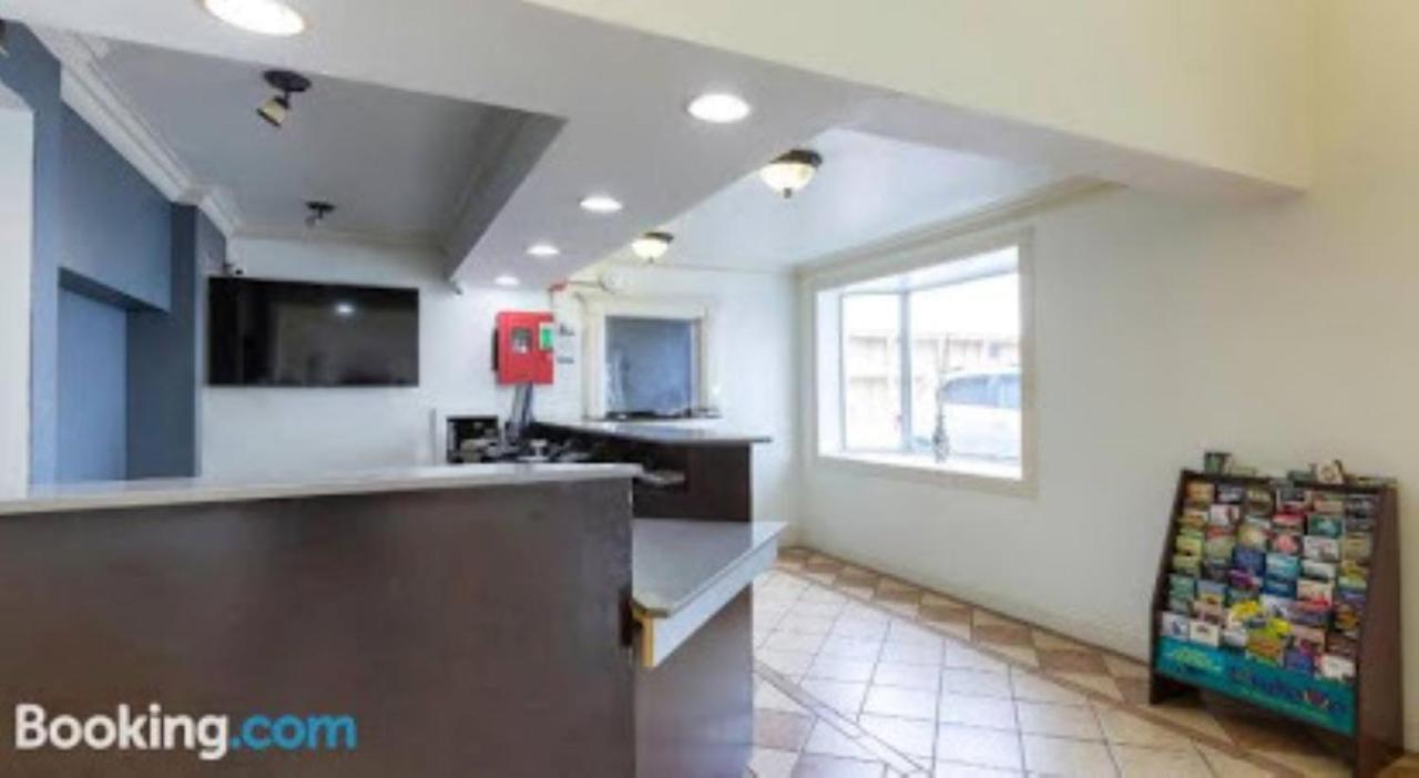 Oyo Hotel Lafayette La I-10 & University 외부 사진