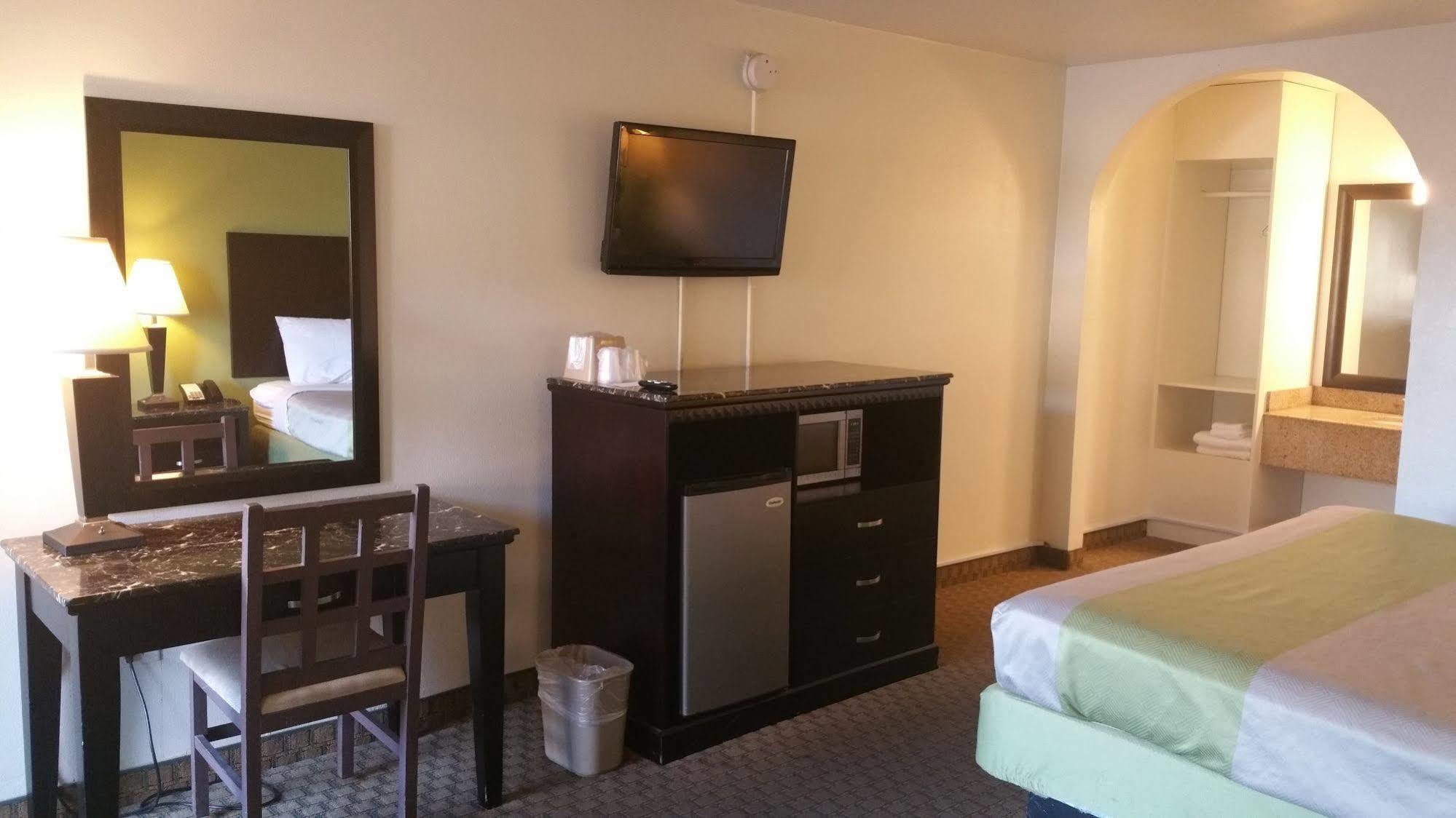 Oyo Hotel Lafayette La I-10 & University 외부 사진