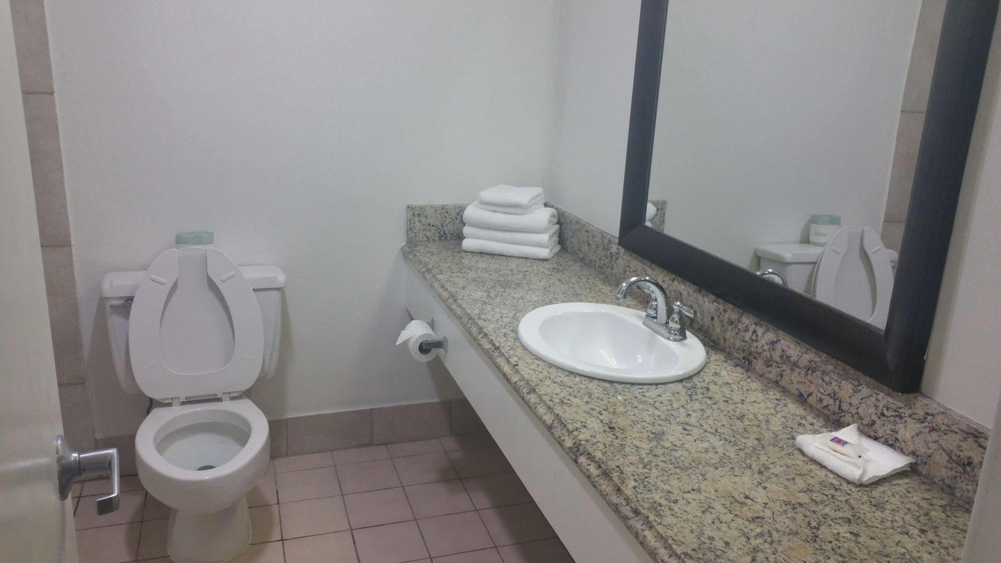 Oyo Hotel Lafayette La I-10 & University 외부 사진