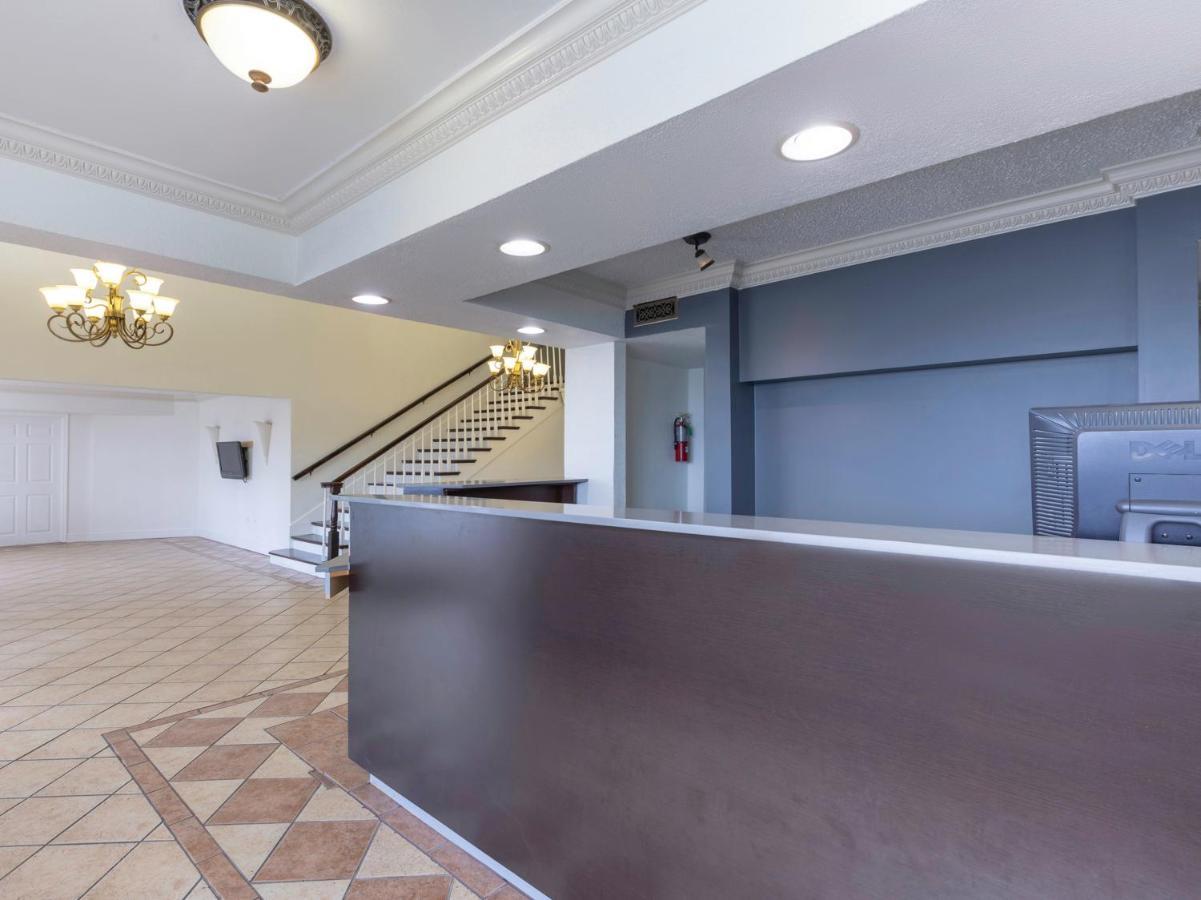 Oyo Hotel Lafayette La I-10 & University 외부 사진