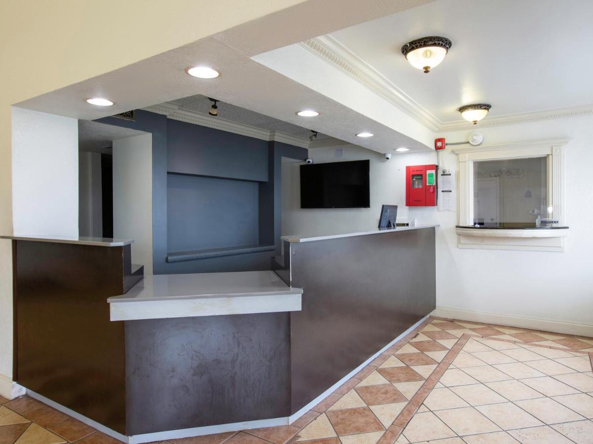 Oyo Hotel Lafayette La I-10 & University 외부 사진