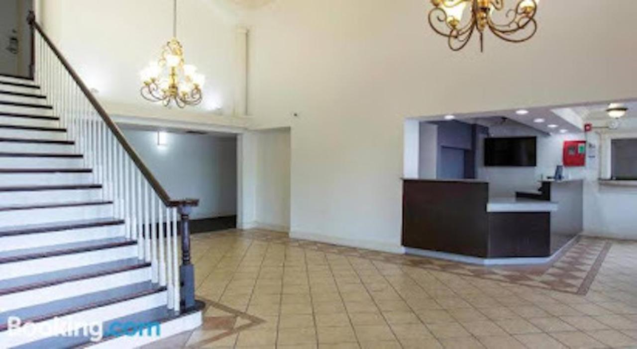 Oyo Hotel Lafayette La I-10 & University 외부 사진