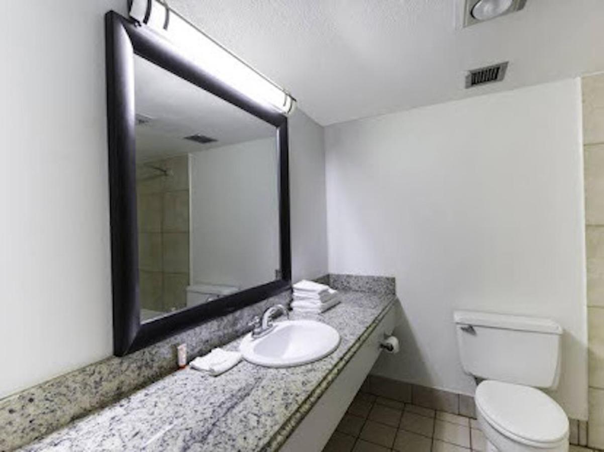 Oyo Hotel Lafayette La I-10 & University 외부 사진